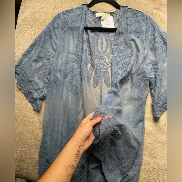 Rebellion blue/gray lace embroidered kimono short sleeve - Picture 2 of 2